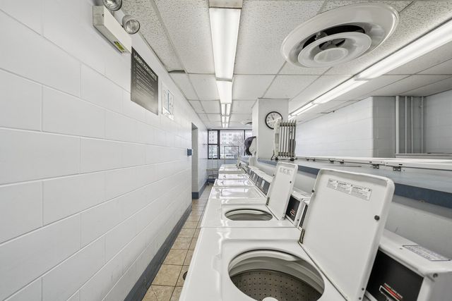 5455 N Sheridan Road 2807, Chicago, IL 60640