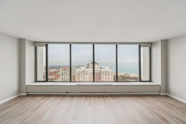 5455 N Sheridan Road 2807, Chicago, IL 60640