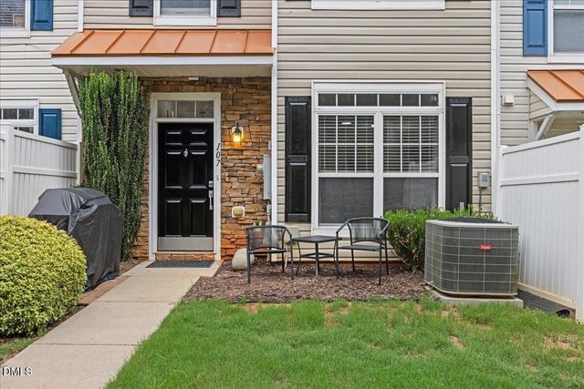 2220 Raven Road 107, Raleigh, NC 27614