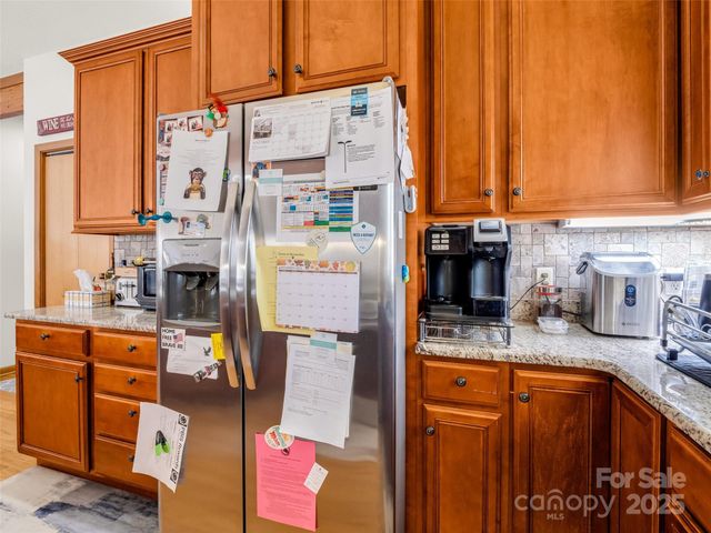 9 Fairway View Drive, Weaverville, NC 28787