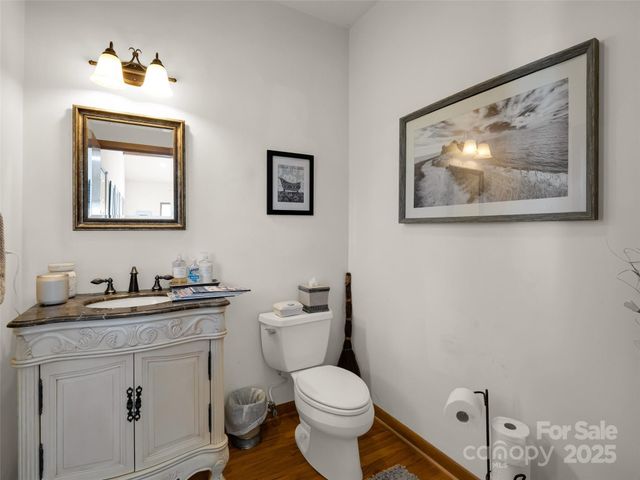 9 Fairway View Drive, Weaverville, NC 28787