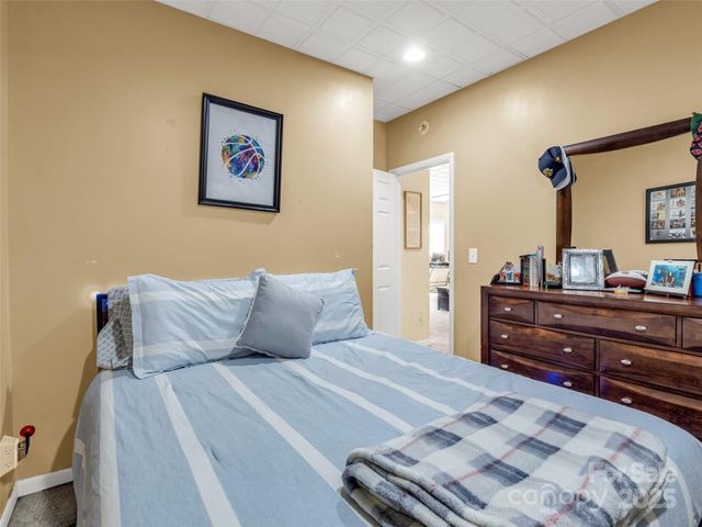 9 Fairway View Drive, Weaverville, NC 28787