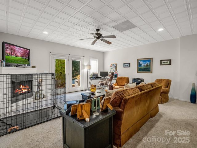 9 Fairway View Drive, Weaverville, NC 28787