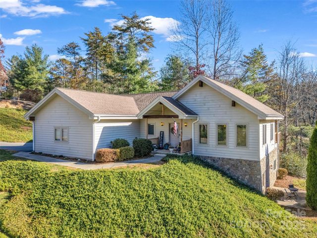 9 Fairway View Drive, Weaverville, NC 28787
