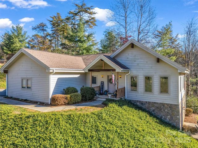 9 Fairway View Drive, Weaverville, NC 28787