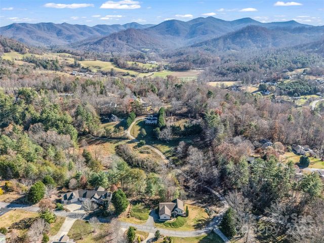 9 Fairway View Drive, Weaverville, NC 28787