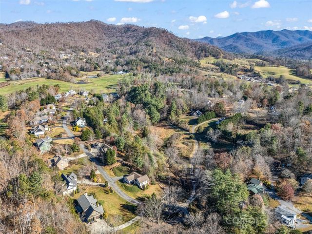 9 Fairway View Drive, Weaverville, NC 28787