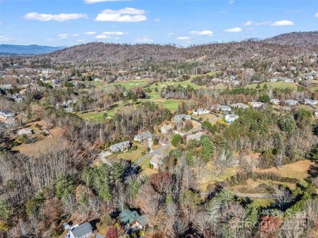 9 Fairway View Drive, Weaverville, NC 28787