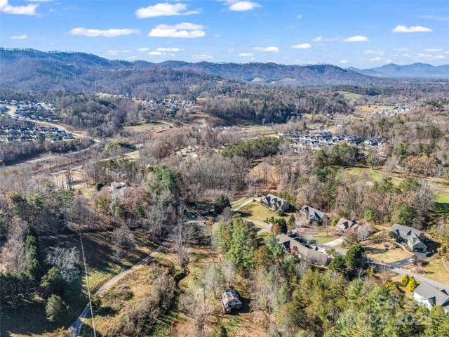 9 Fairway View Drive, Weaverville, NC 28787