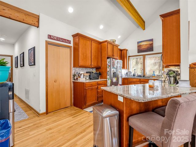 9 Fairway View Drive, Weaverville, NC 28787