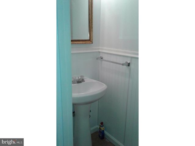 66 VANDERBILT CT, Sicklerville, NJ 08081