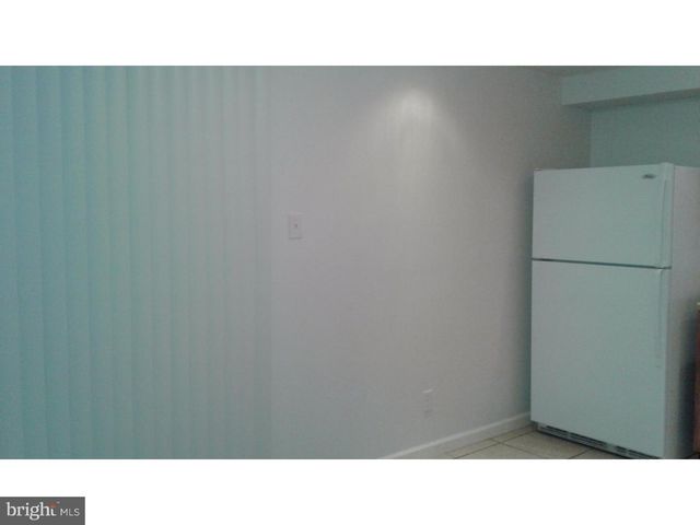 66 VANDERBILT CT, Sicklerville, NJ 08081