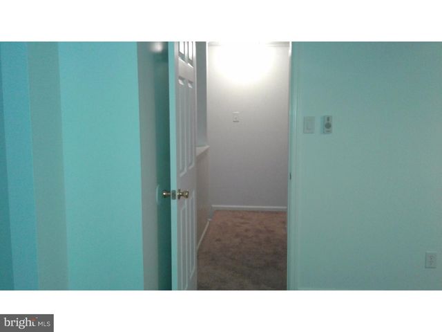 66 VANDERBILT CT, Sicklerville, NJ 08081