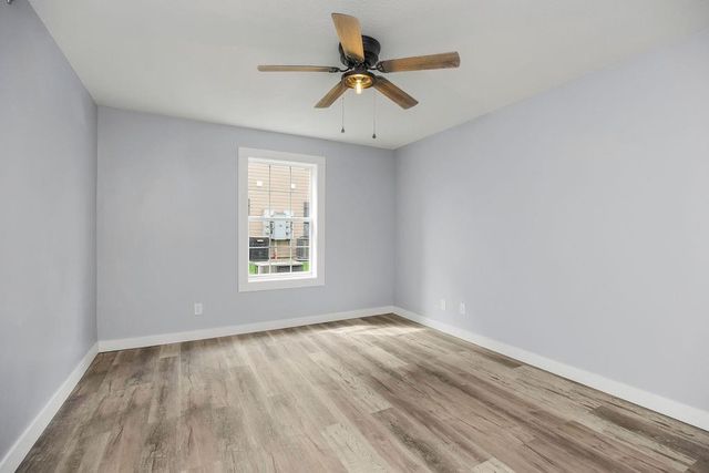 8121 N Lawndale Avenue, Kansas City, MO 64119