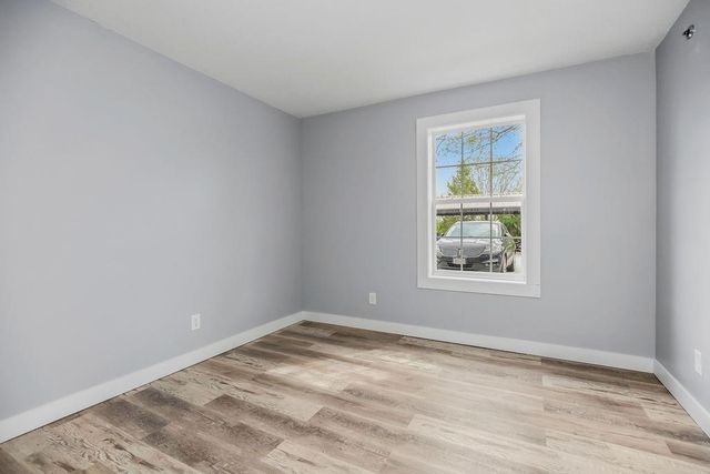 8121 N Lawndale Avenue, Kansas City, MO 64119
