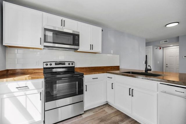 8121 N Lawndale Avenue, Kansas City, MO 64119