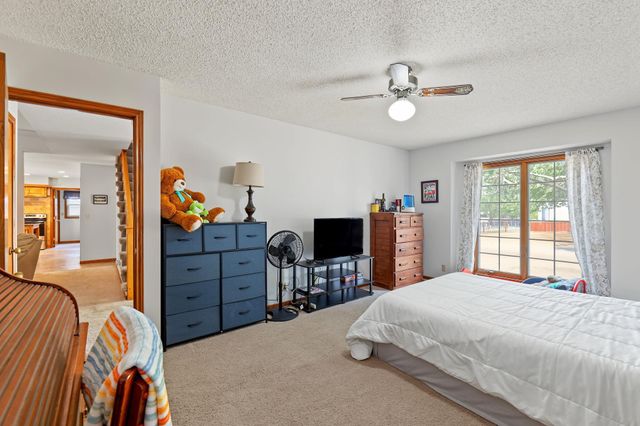 1334 N Coachhouse, Wichita, KS 67235