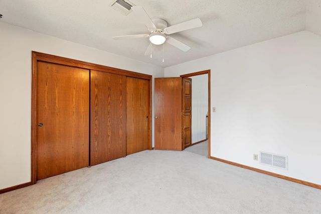 1334 N Coachhouse, Wichita, KS 67235