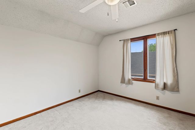 1334 N Coachhouse, Wichita, KS 67235