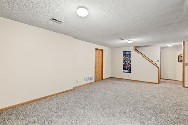 1334 N Coachhouse, Wichita, KS 67235