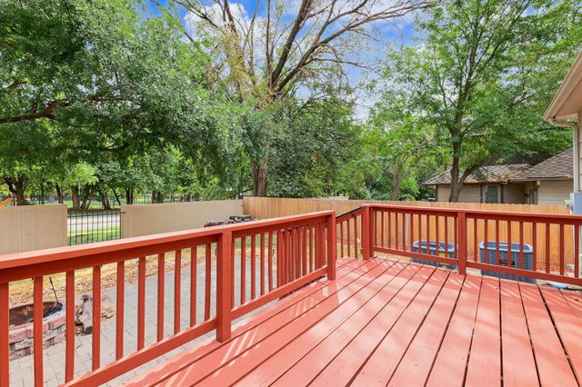 1334 N Coachhouse, Wichita, KS 67235
