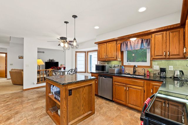 1334 N Coachhouse, Wichita, KS 67235