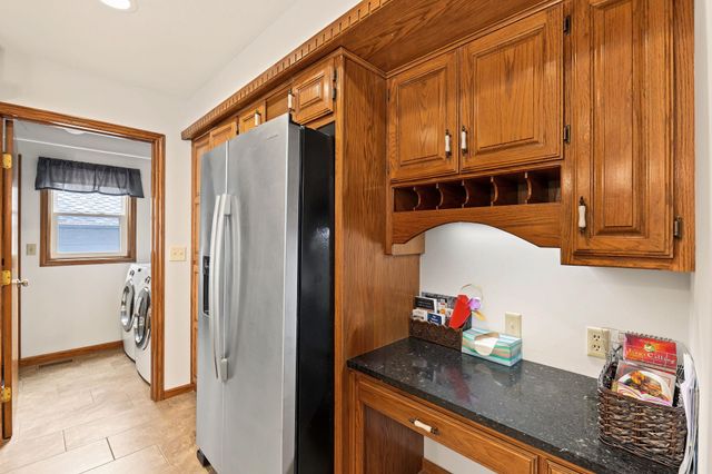 1334 N Coachhouse, Wichita, KS 67235