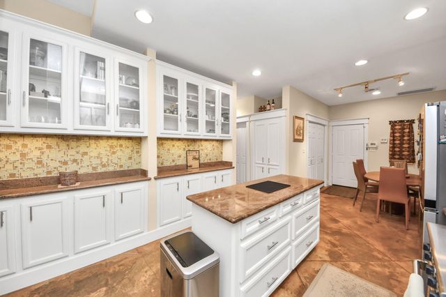 1810 Nicholson Street, Houston, TX 77008
