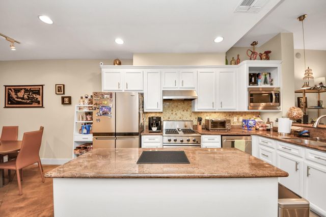 1810 Nicholson Street, Houston, TX 77008