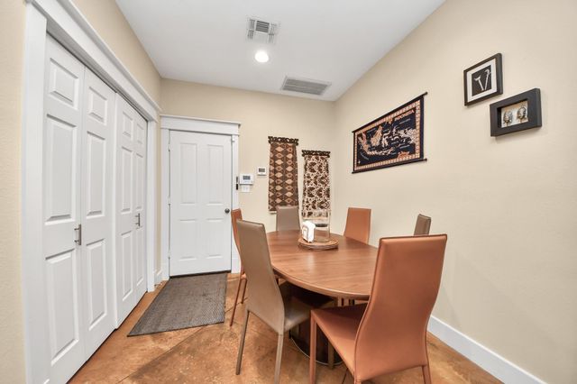 1810 Nicholson Street, Houston, TX 77008