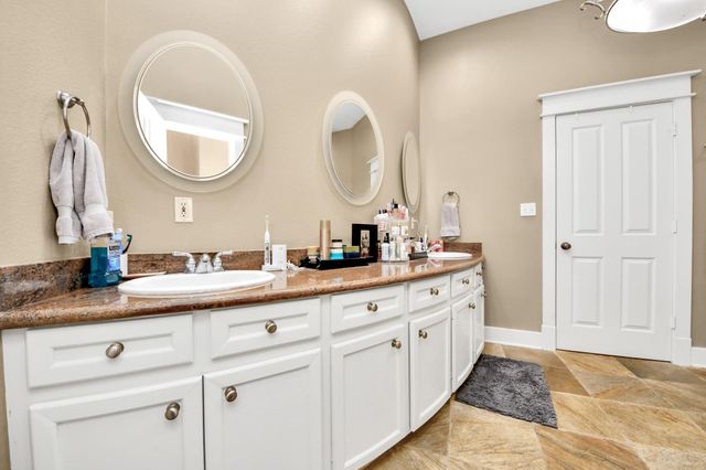 1810 Nicholson Street, Houston, TX 77008