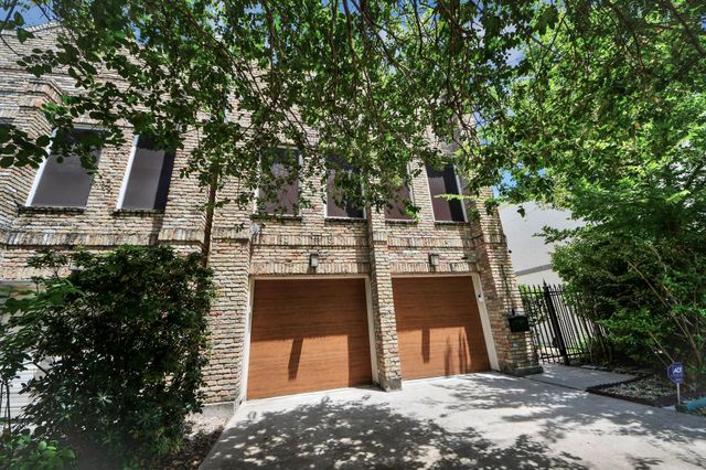 1810 Nicholson Street, Houston, TX 77008