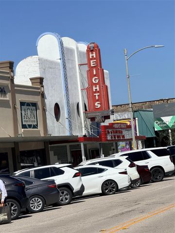 1810 Nicholson Street, Houston, TX 77008