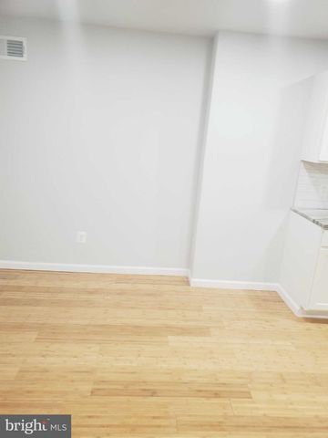 616 N 42ND ST, Philadelphia, PA 19104