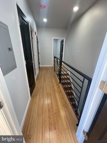 616 N 42ND ST, Philadelphia, PA 19104