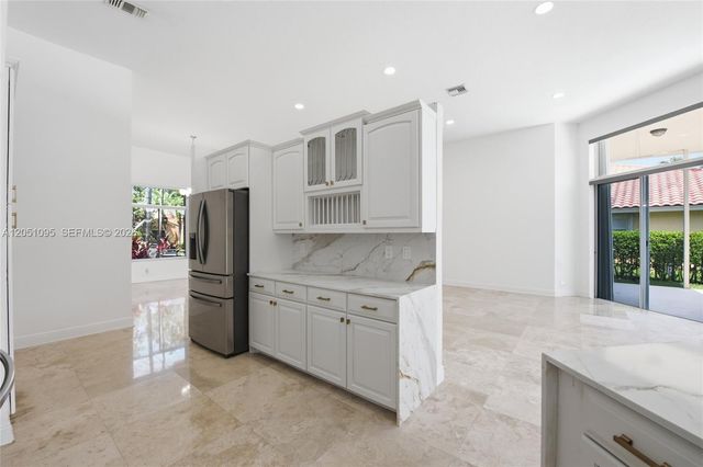 2667 Palmer Pl, Weston, FL 33332