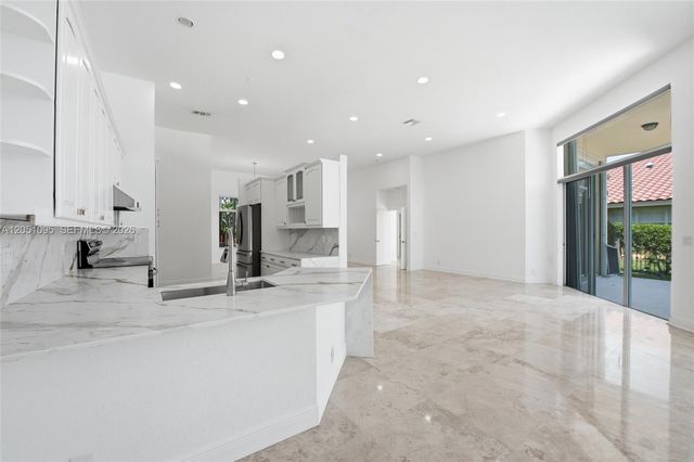 2667 Palmer Pl, Weston, FL 33332