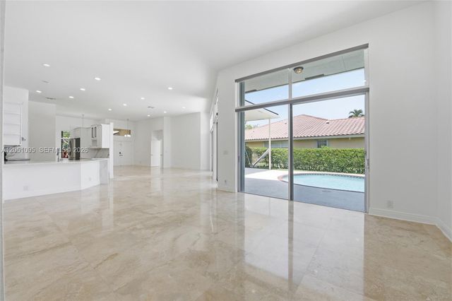 2667 Palmer Pl, Weston, FL 33332