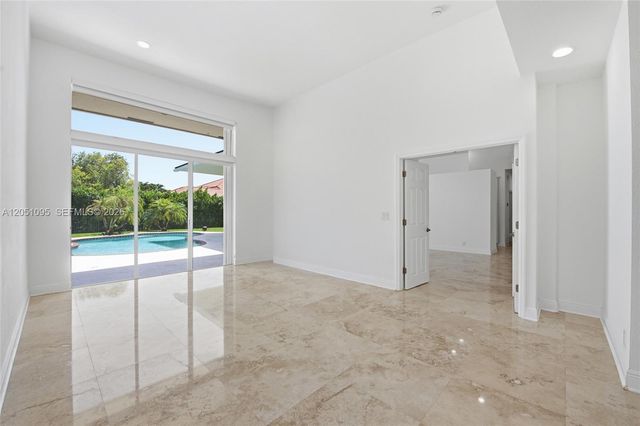 2667 Palmer Pl, Weston, FL 33332