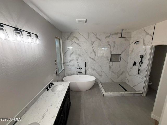 7224 S 74TH Lane, Laveen, AZ 85339