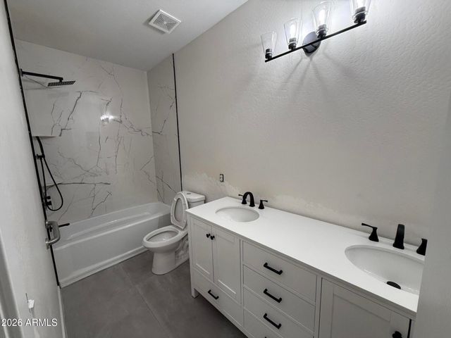 7224 S 74TH Lane, Laveen, AZ 85339