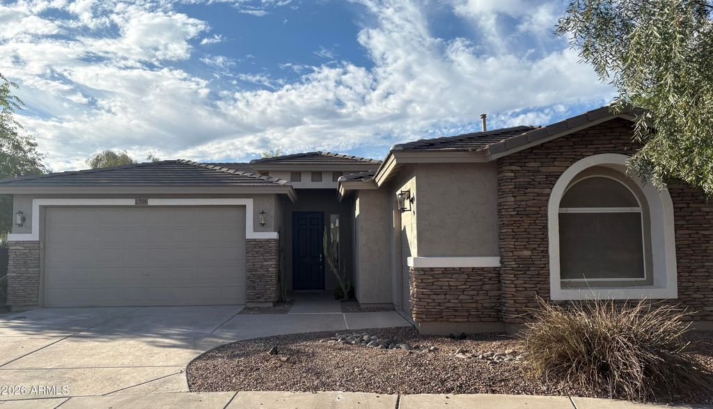7224 S 74TH Lane, Laveen, AZ 85339