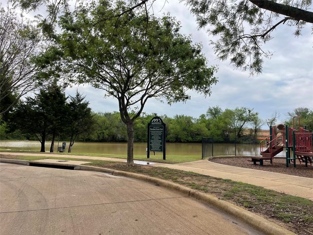 1334 Piedmont Drive, Mansfield, TX 76063