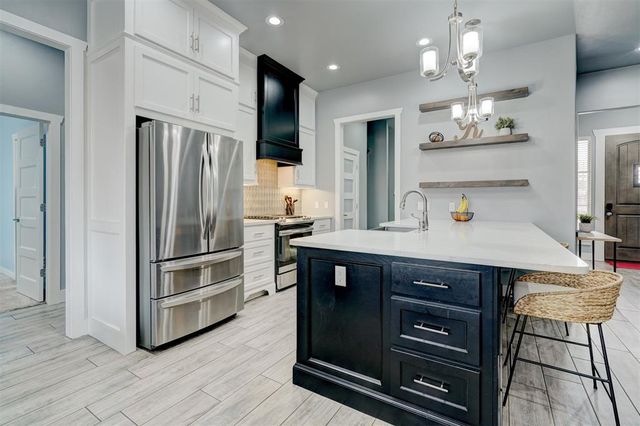 1553 Pine Meadow, Choctaw, OK 73020