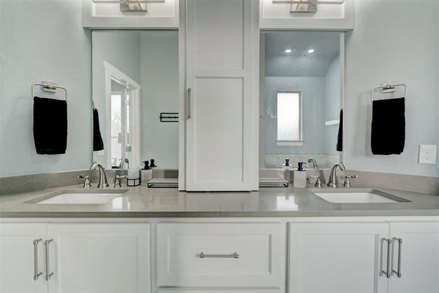 1553 Pine Meadow, Choctaw, OK 73020