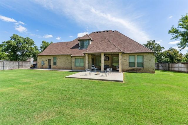 1553 Pine Meadow, Choctaw, OK 73020