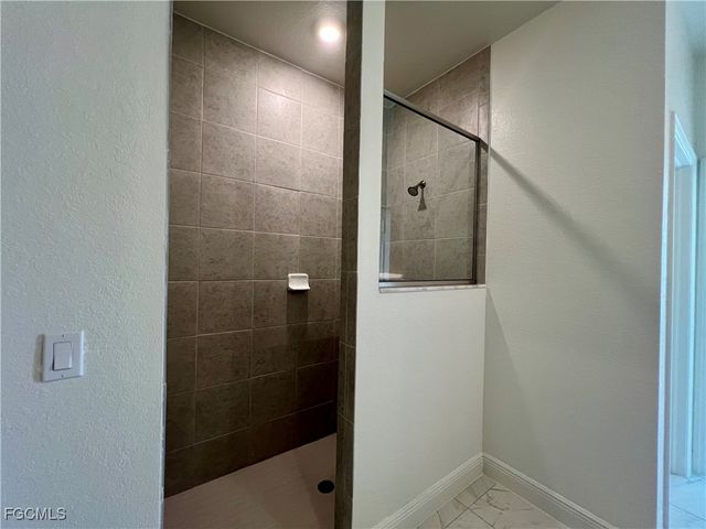 3444 NW 45th PL, Cape Coral, FL 33993