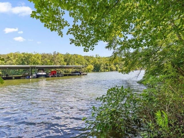 15887 Channel Pointe Drive, Sale Creek, TN 37373