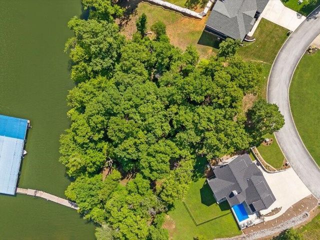 15887 Channel Pointe Drive, Sale Creek, TN 37373