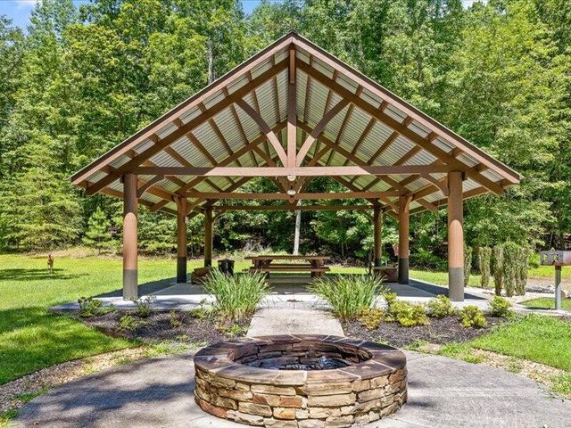 15887 Channel Pointe Drive, Sale Creek, TN 37373